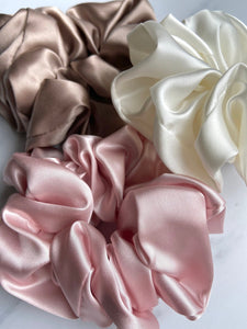 XL Silk Scrunchies - SYLKE The Label